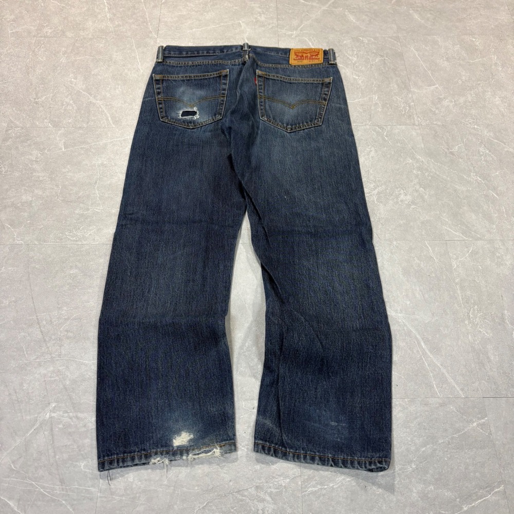 Levis 505 Regular Fit Straight Leg Blue Denim Jeans Mens 34x29 Distressed 4619